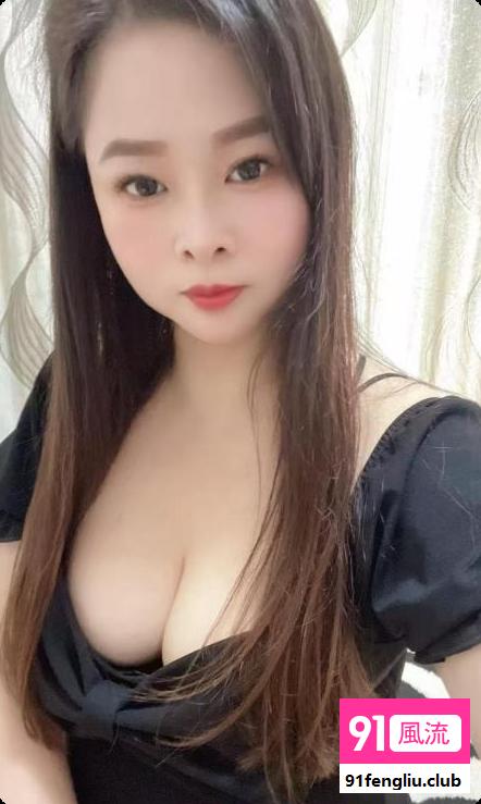 丰满大胸小丽丽